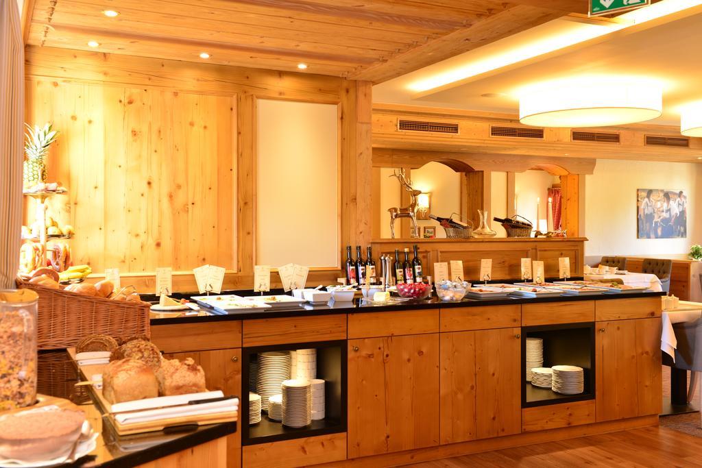 Hotel Jagdhof リーツラーン エクステリア 写真