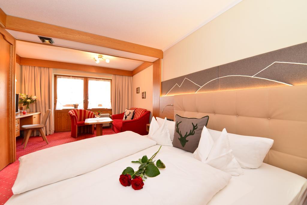 Hotel Jagdhof リーツラーン エクステリア 写真